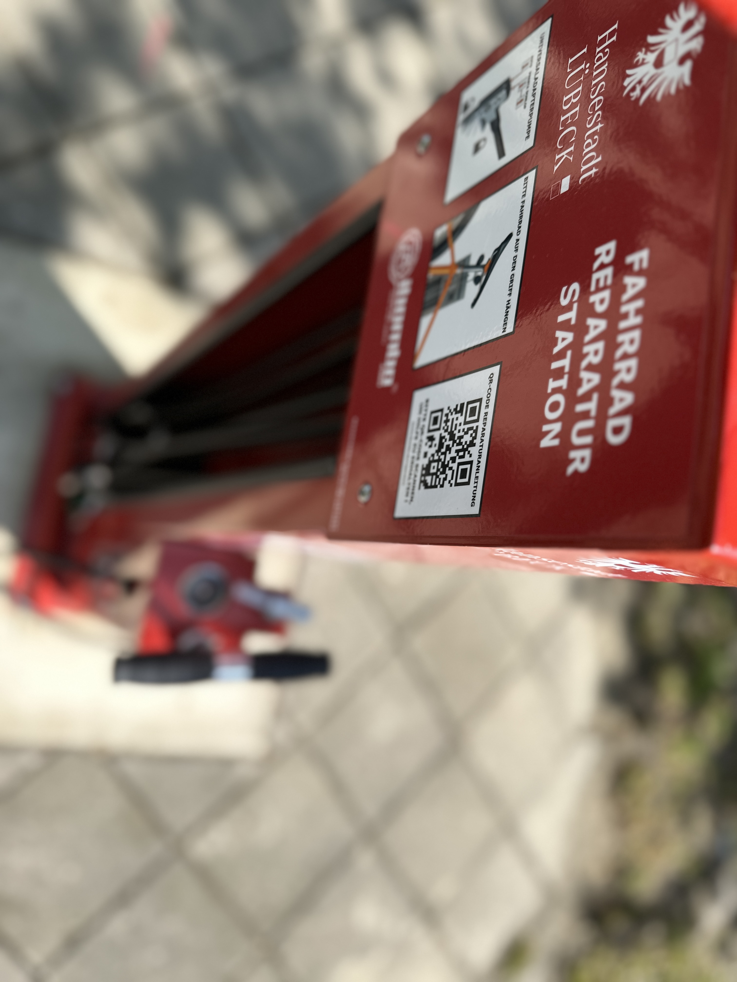 Fahrrad Servicestation Warthestraße